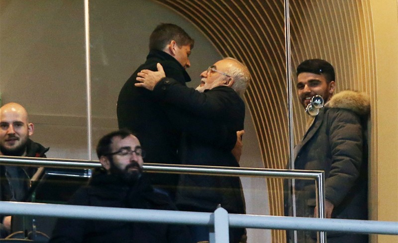 Πήραν... νταμπλ και ακόμα τους φταίει ο Ολυμπιακός!