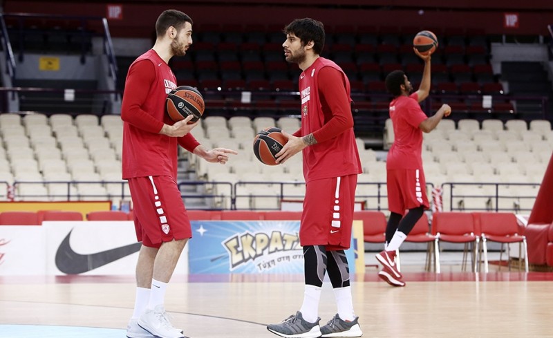 Προπονήθηκαν Πρίντεζης, Παπαπέτρου