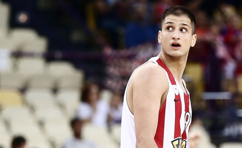 Οι ευχές του Ολυμπιακού στον Αρσενόπουλο