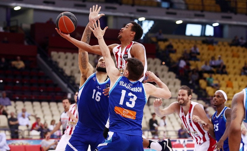 Πρόβλημα με Ρόμπερτς!