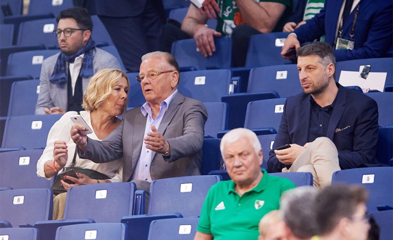 Από... κοντά και ο Ίβκοβιτς