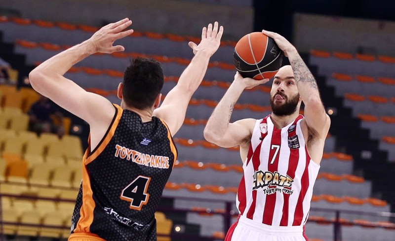 Όταν προηγείσαι 2-0 και ξέρεις ότι δεν είναι όλα καλά