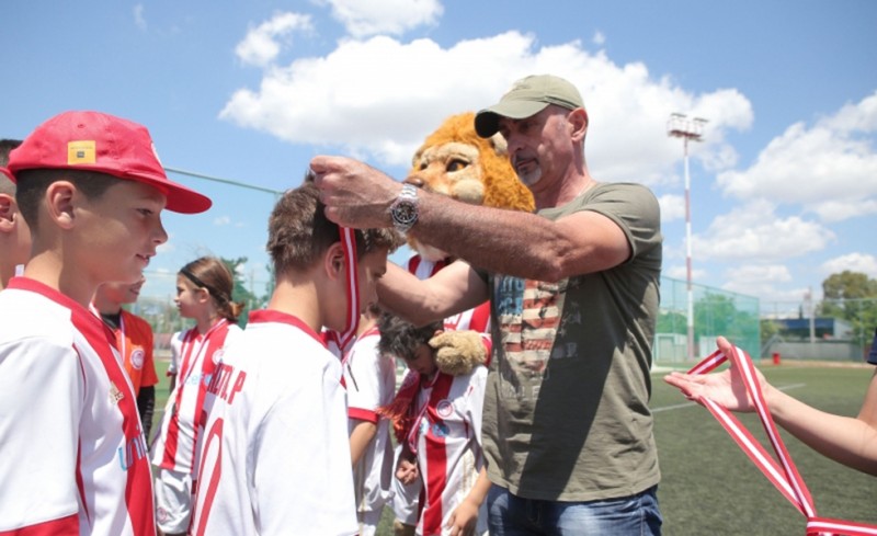 Λύση συνεργασίας με Καραταΐδη