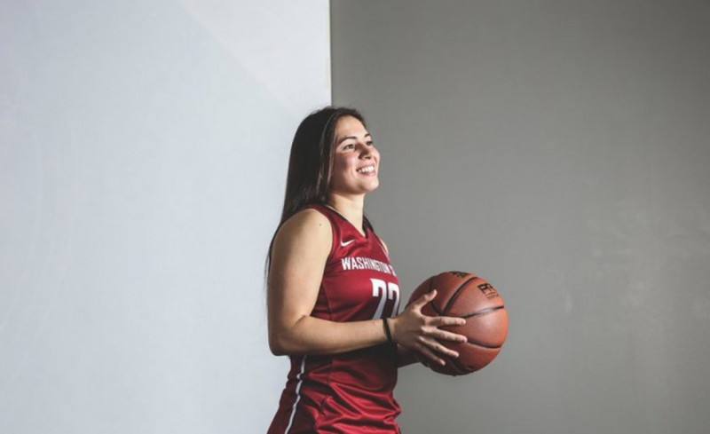 Κοντά στην Παυλοπούλου από Αμερική ο Θρύλος!