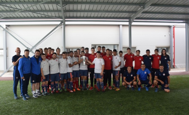 Μία μεγάλη οικογένεια