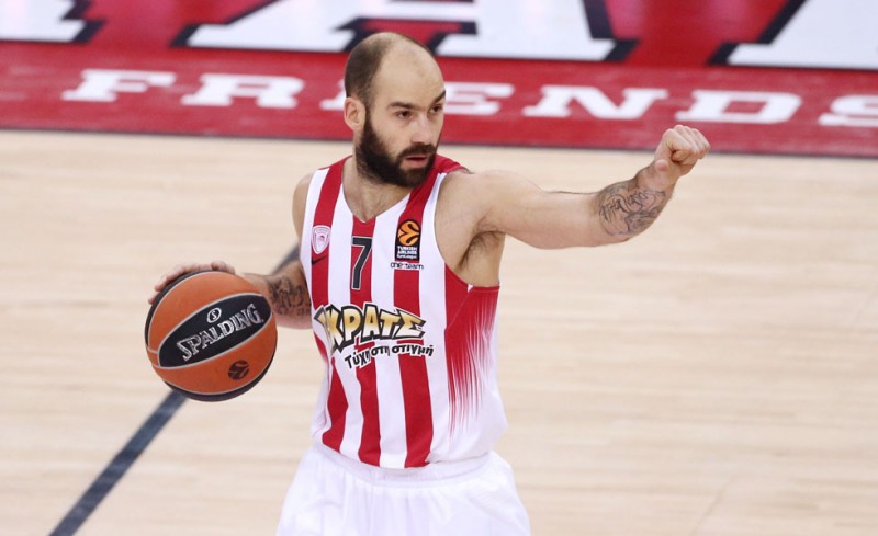 Ο... Βασιλιάς των ασίστ! (video)