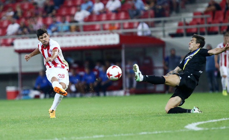 Και η Μπερ Σεβά για Μάρτινς