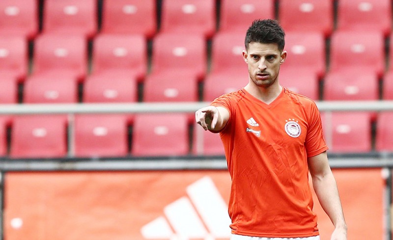 Μένει Ελλάδα ο Μιραλάς! (photo)