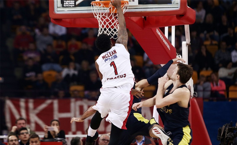 Στο top 10 της Ευρωλίγκας ο ΜακΛιν (video)
