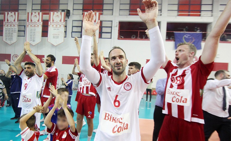 Συνεχίζει στον Θρύλο ο Στεφάνου