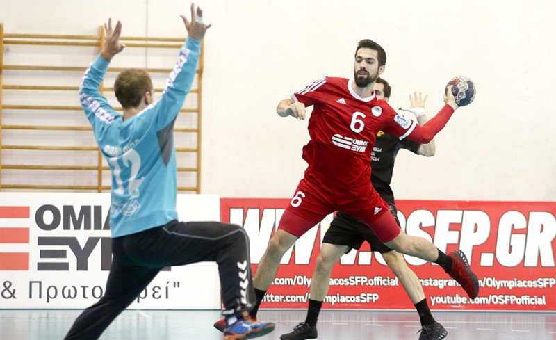 Εκεί βλέπουμε Θρύλο