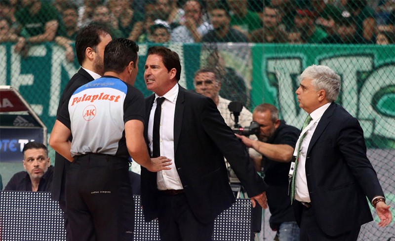 Ο ΠΑΟ 5 φάουλ σε 15', ο Ολυμπιακός 5 φάουλ σε 28''!