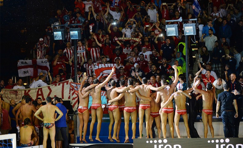 Ένα με τον κόσμο!