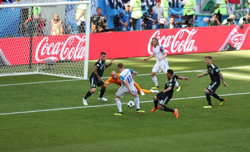 Σκόραρε ο Φινμπόγκασον!