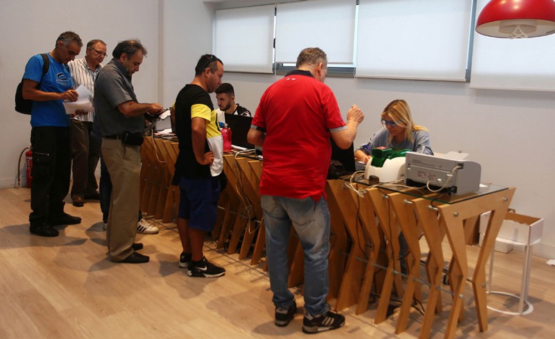 Τρομερή... εκκίνηση από το λαό του Θρύλου!