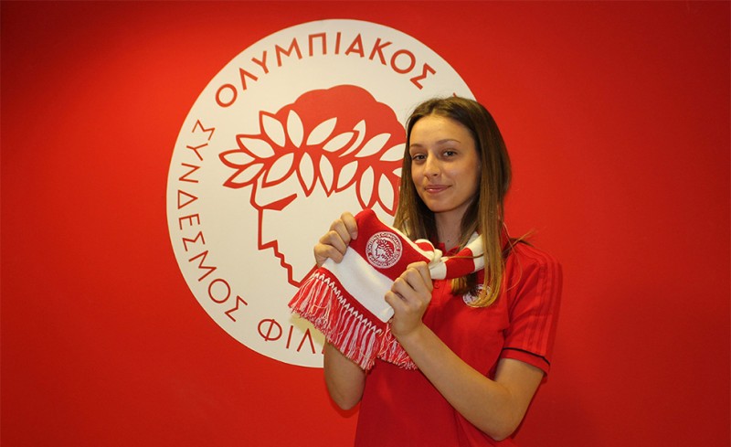 Πήρε Νικολογιάννη ο Ολυμπιακός