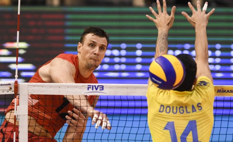 Συνεχίζει να ξεχωρίζει ο Σμιτ