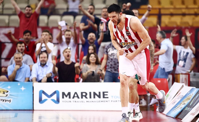 Η Ευρωλίγκα για την παραμονή του Παπανικολάου (video)