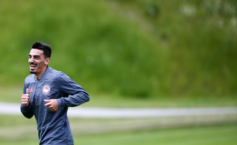 Η 