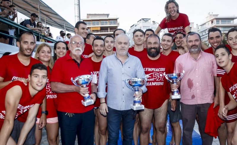 Άλλες τρεις κούπες ο Πρόεδρος!