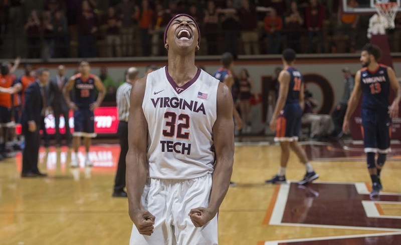 Αυτός είναι ο ΛιΝτέι (videos)