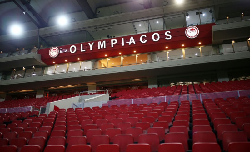 Με κόσμο η Μπέρνλι στο Ναό
