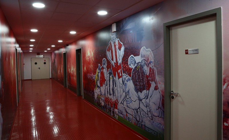 Εντυπωσιακά τα ανακαινισμένα αποδυτήρια (photos)