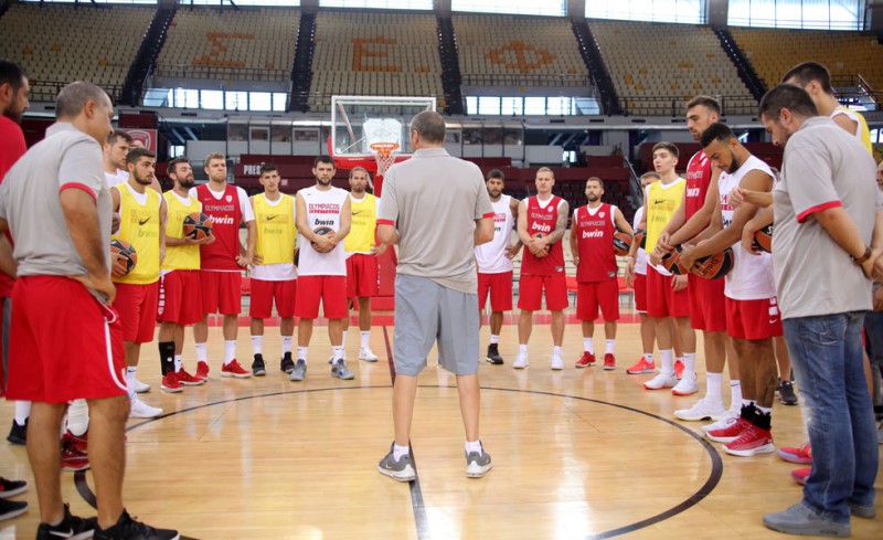 Ο στόχος είναι ένας!