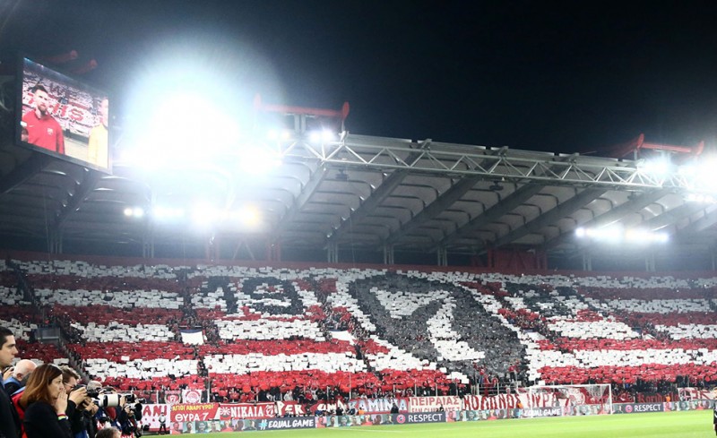 Κυκλοφορούν και κάνουν... 