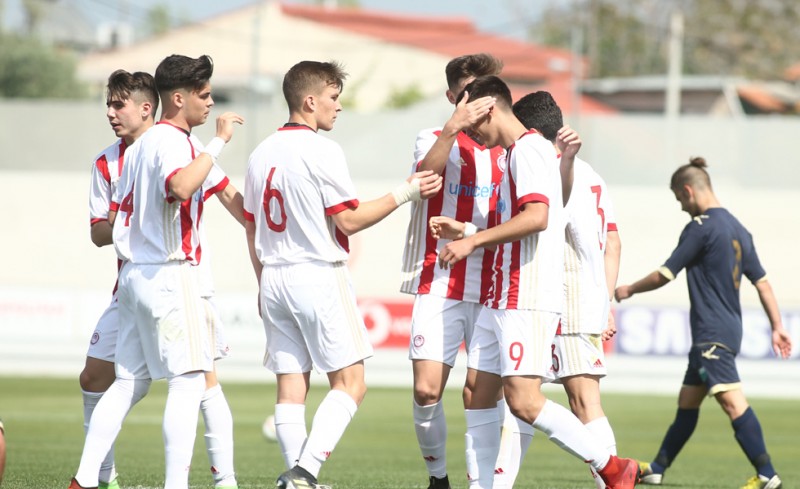 Περίπατο οι Έφηβοι