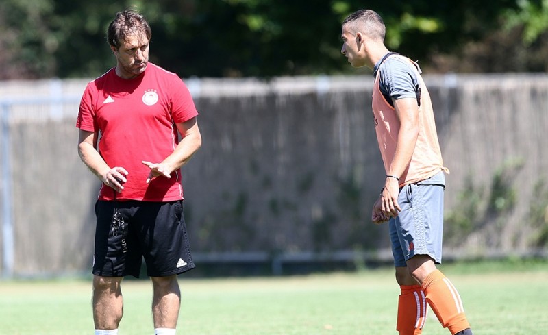 Άπαντες στη διάθεση του κόουτς