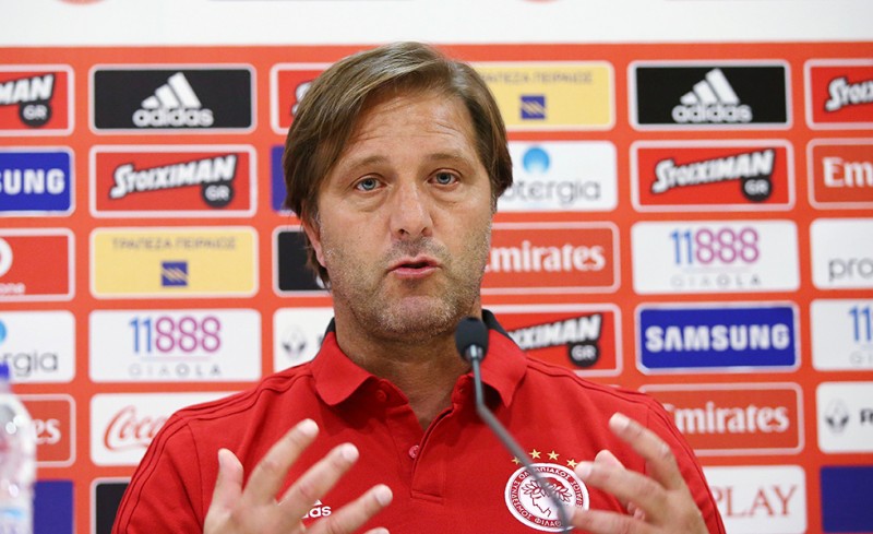 Σε live streaming η 