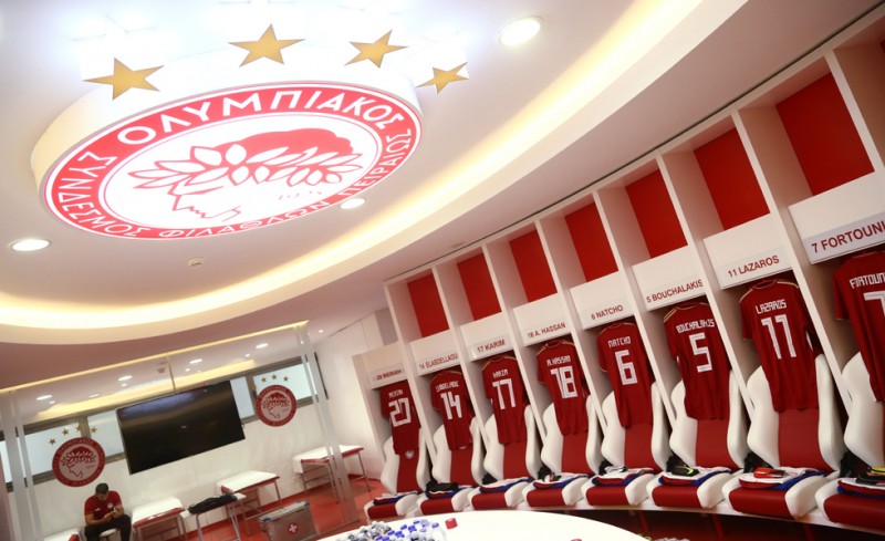 Τα πάντα έτοιμα και ερυθρόλευκα! (Video)