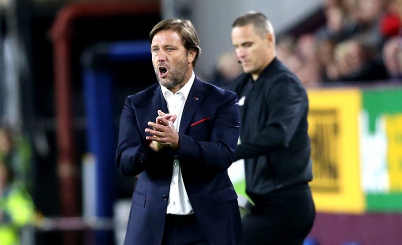 Έχει αρχίσει η... κατασκοπεία