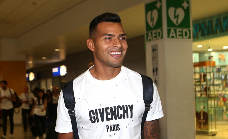 Έχει λόγο να χαμογελάει ο Ναουέλ (photos)