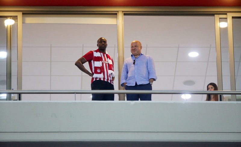 Στο Ναό ο Τουρέ! (photos)