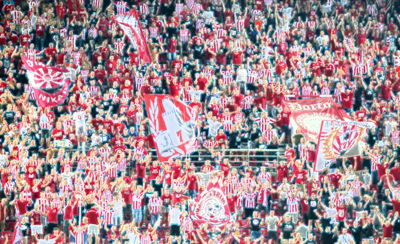 Ένα υπέροχο, Ολυμπιακό, βράδυ (videos)