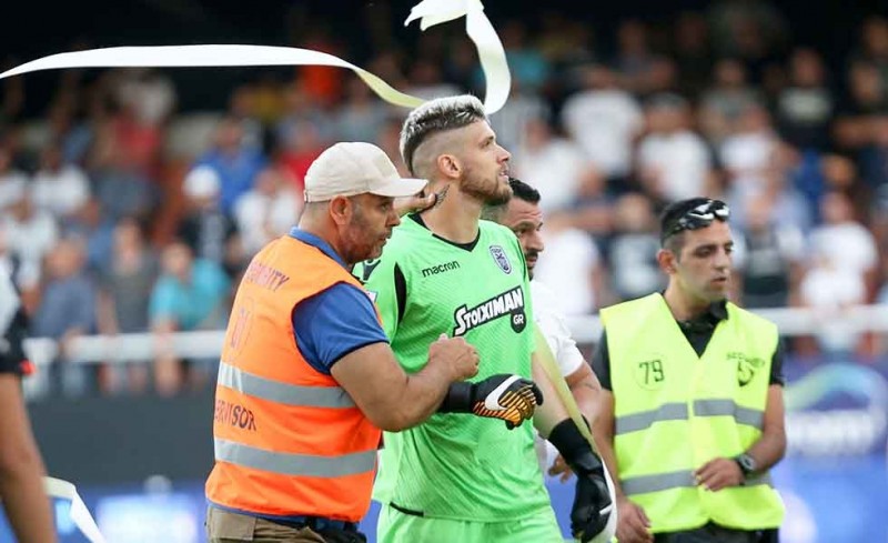 Γκολ από φάουλ και χειρονομίες Πασχαλάκη