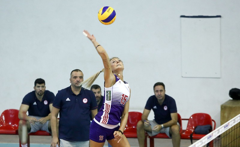 Συνεχίζει τη δουλειά η Χίπε (photo)