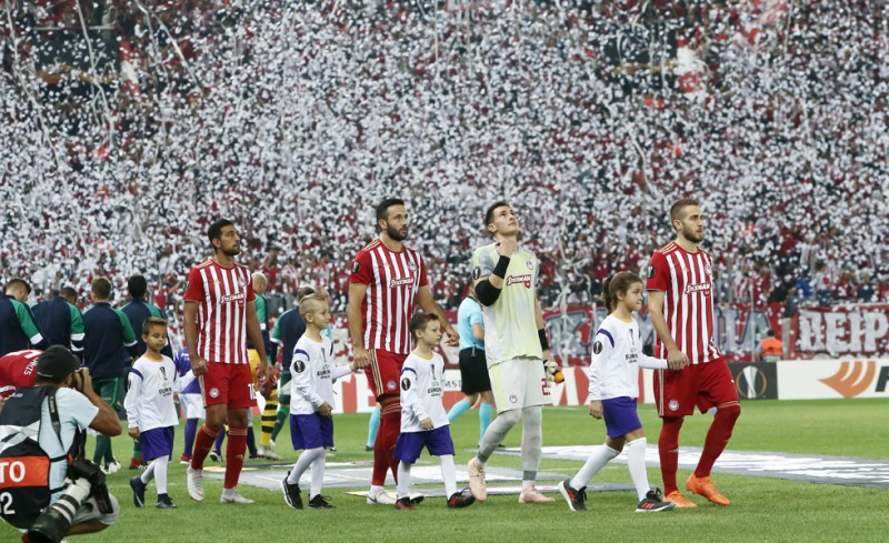 Η εντυπωσιακή είσοδος στο Ναό (photos, video)