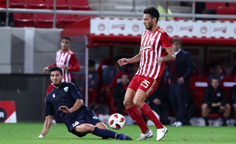 Επτά έμειναν εκτός