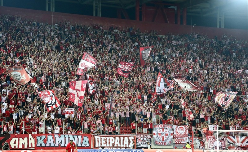 Με τα ερυθρόλευκα είναι όλα καλύτερα!