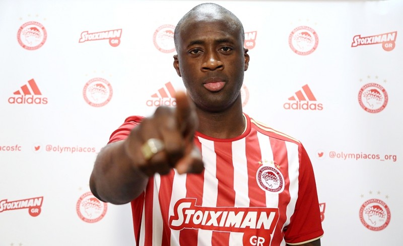 Και μόνο που θα φοράει την ερυθρόλευκη, φτάνει...