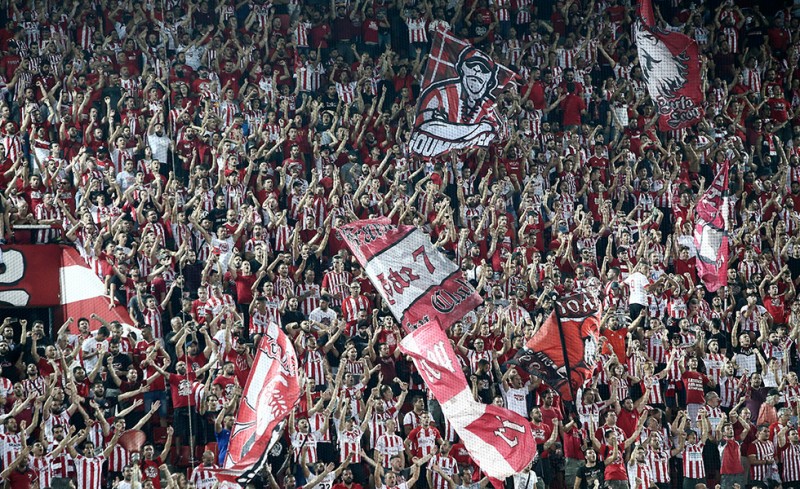 Ο Ναός γίνεται, ξανά, Κάστρο...