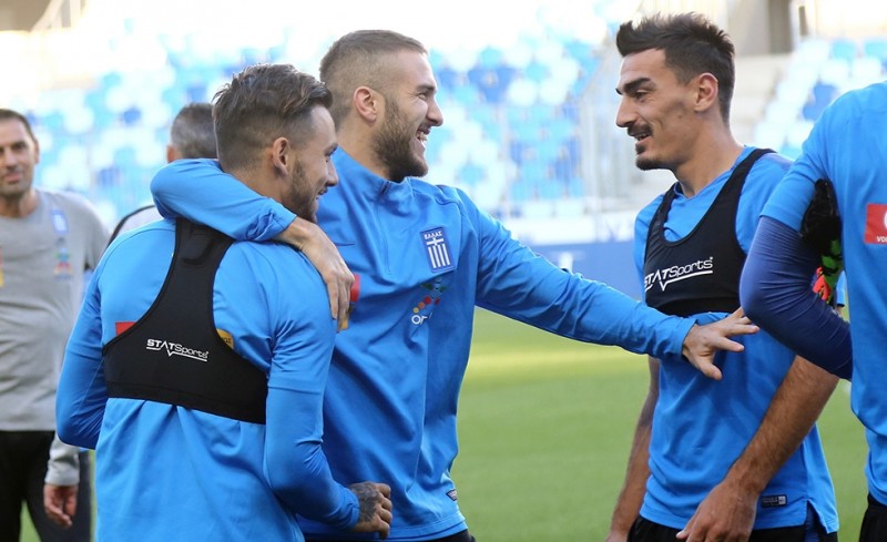 Με Λάζαρο βασικό