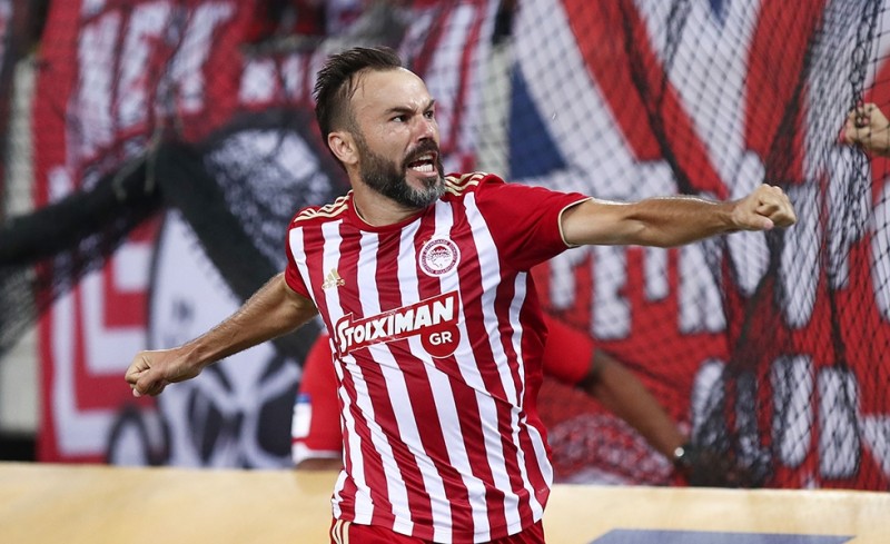 Συνέντευξη μέσω social media και 