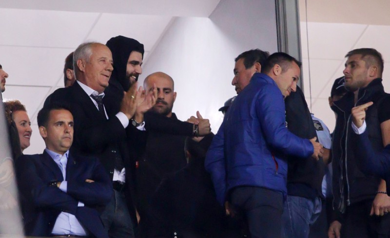 Τιμωρήστε τον προκλητικό Μίχελ! (video)