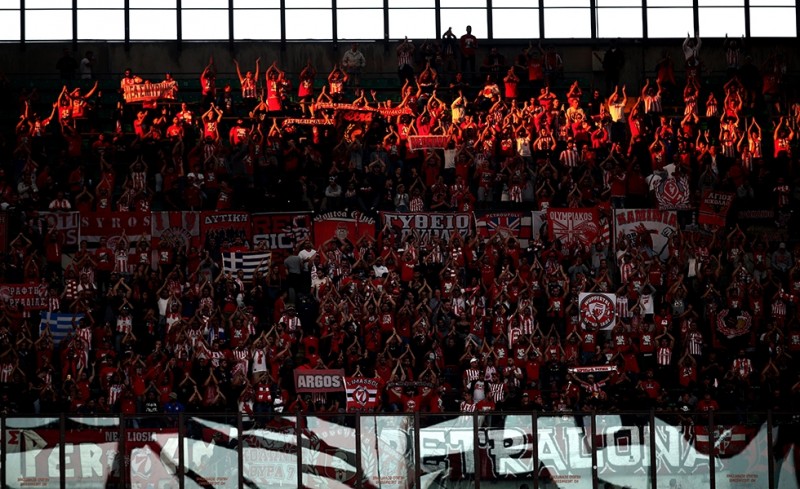 Ο λαός του Θρύλου στο 