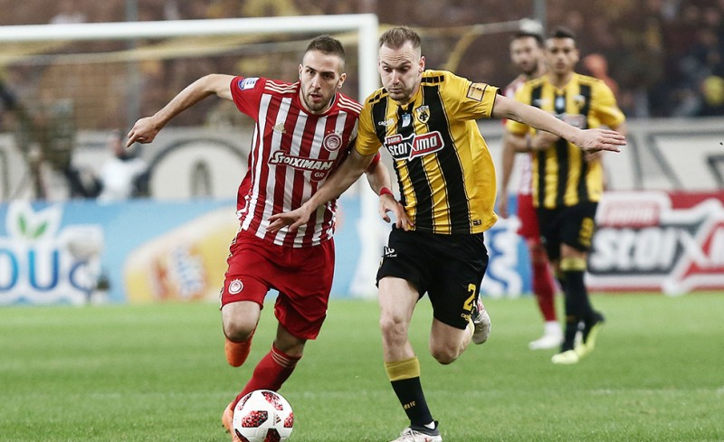 Οπαδός είπε πουτ... γιο τον Φορτούνη και ο Μπακάκης συμφώνησε! (photos)