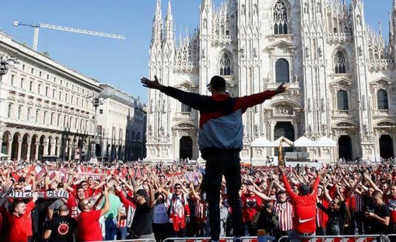 Η γη πολύ μικρή για να σ’ αφήσω... Θύρα 7 έξω φρενών!
